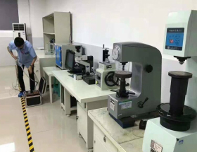 精密儀器設(shè)備噴漆翻新改造